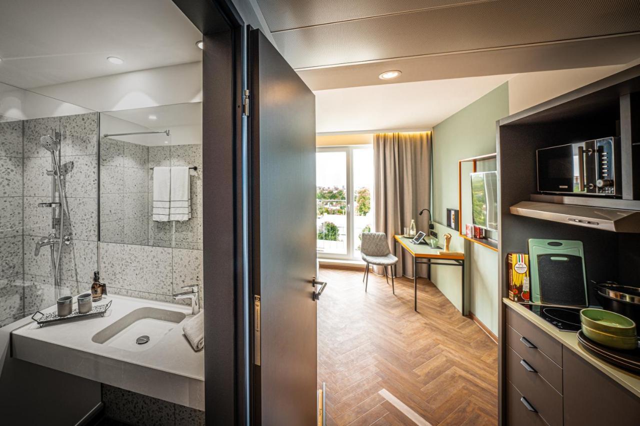 Hotel Loginn Airport Berlin