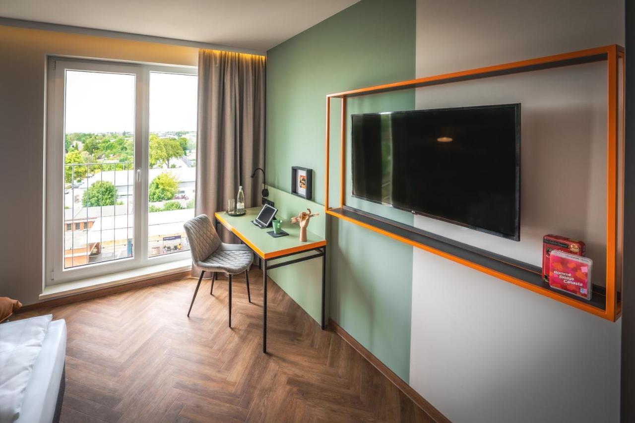 Loginn Airport Hotel